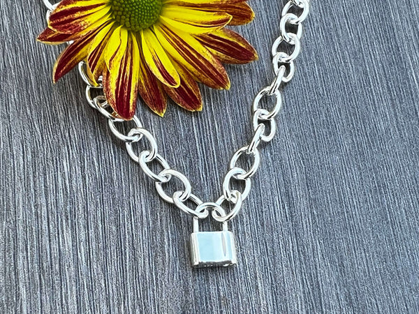 Sterling Silver Necklace with Padlock Clasp