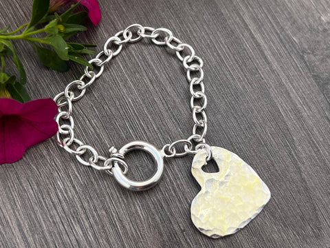 NEW !! Sterling Silver Chunky  Style Bracelet with Hammered Heart Charm