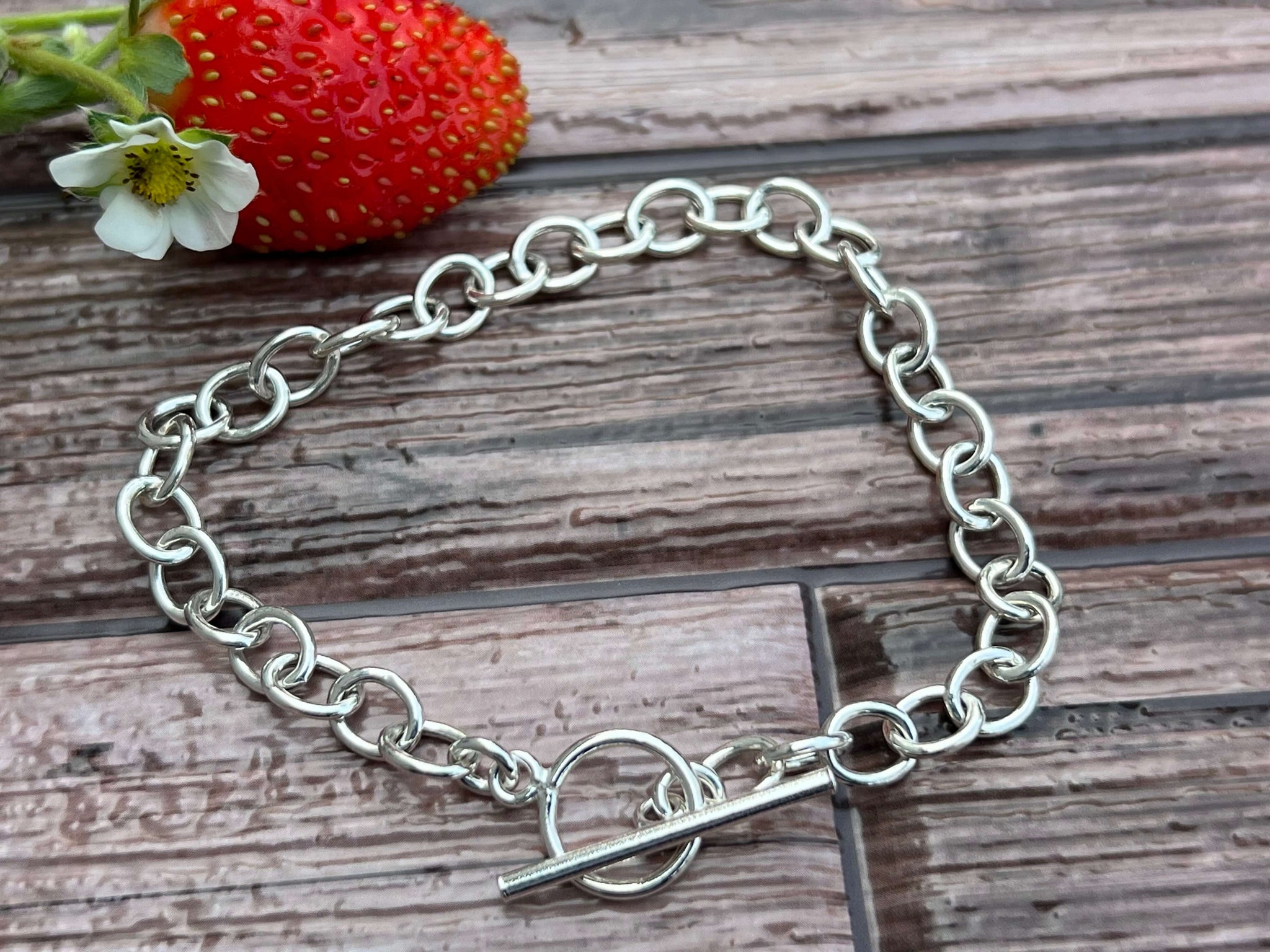 Sterling Silver Chunky Style Bracelet with Toggle Clasp – NamiCharms